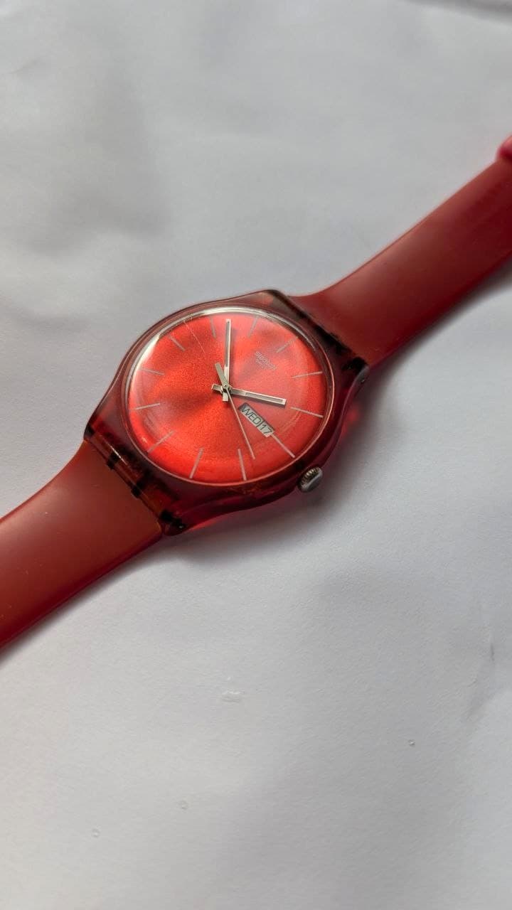 Montre Swatch New Gent RED REBEL-image-5